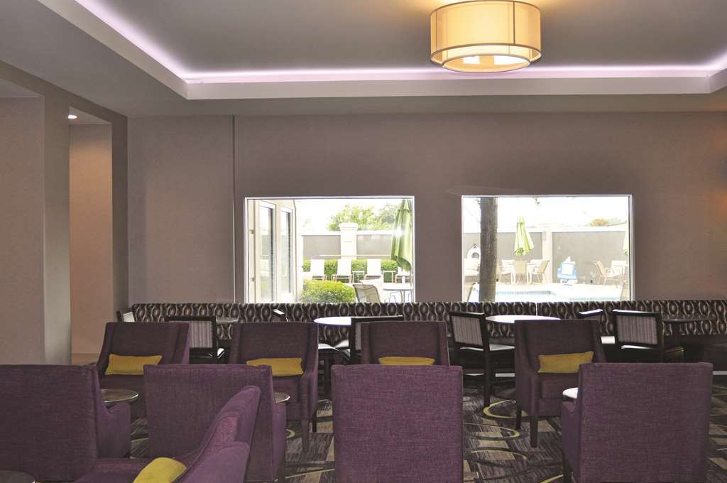 La Quinta By Wyndham Arlington North 6 Flags Dr Hotel Faciliteiten foto